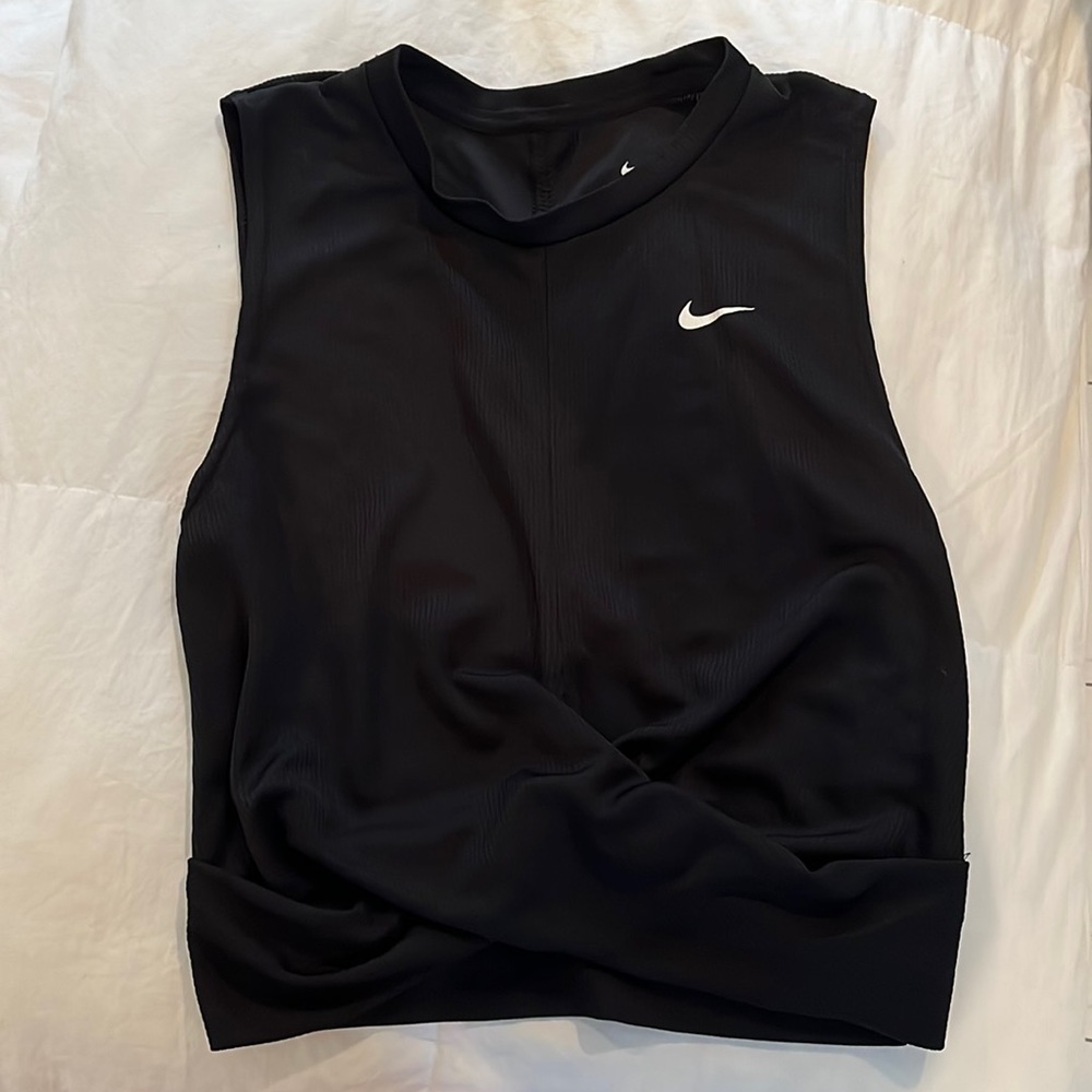 Nike crop tank